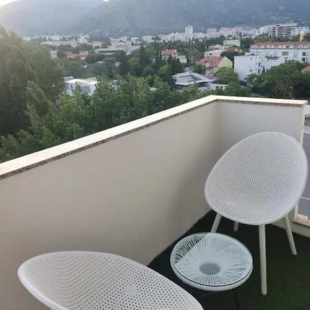 Paradise View *